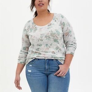 Torrid Floral Scoop Neck Floral Heather Raglan Pullover Size 1